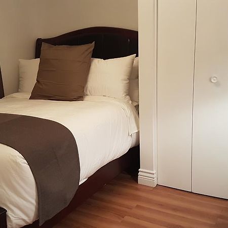 Three-Bedroom Apartment Sweet #6 By Amazing Property Rentals Gatineau Esterno foto